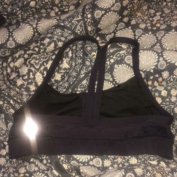 Lululemon sports bra - Picture 2 of 2